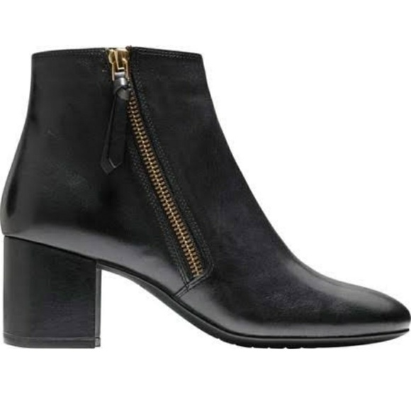 Cole Haan Shoes - Cole Haan grandos black leather ankle booties